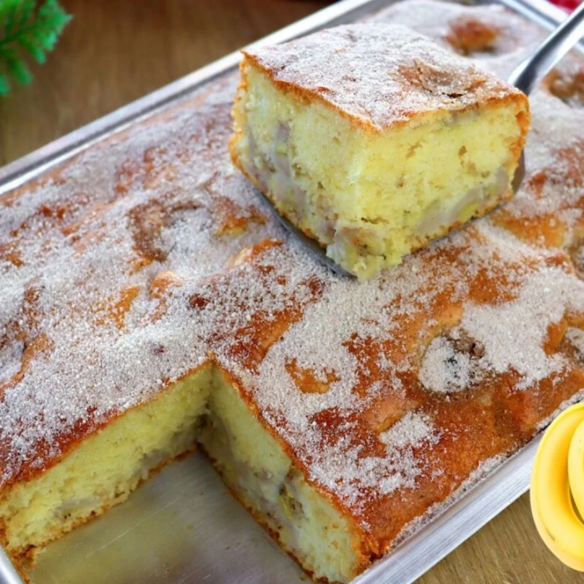 Bolo de banana bem fofinho e muito econômico